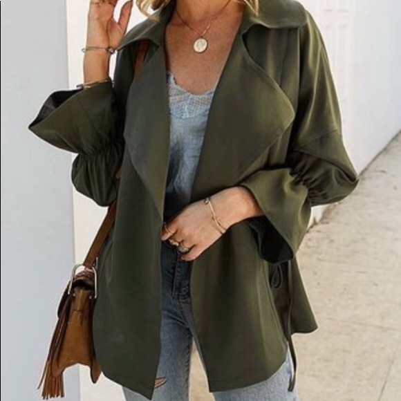 GREEN JACKET - Picture 2 of 3